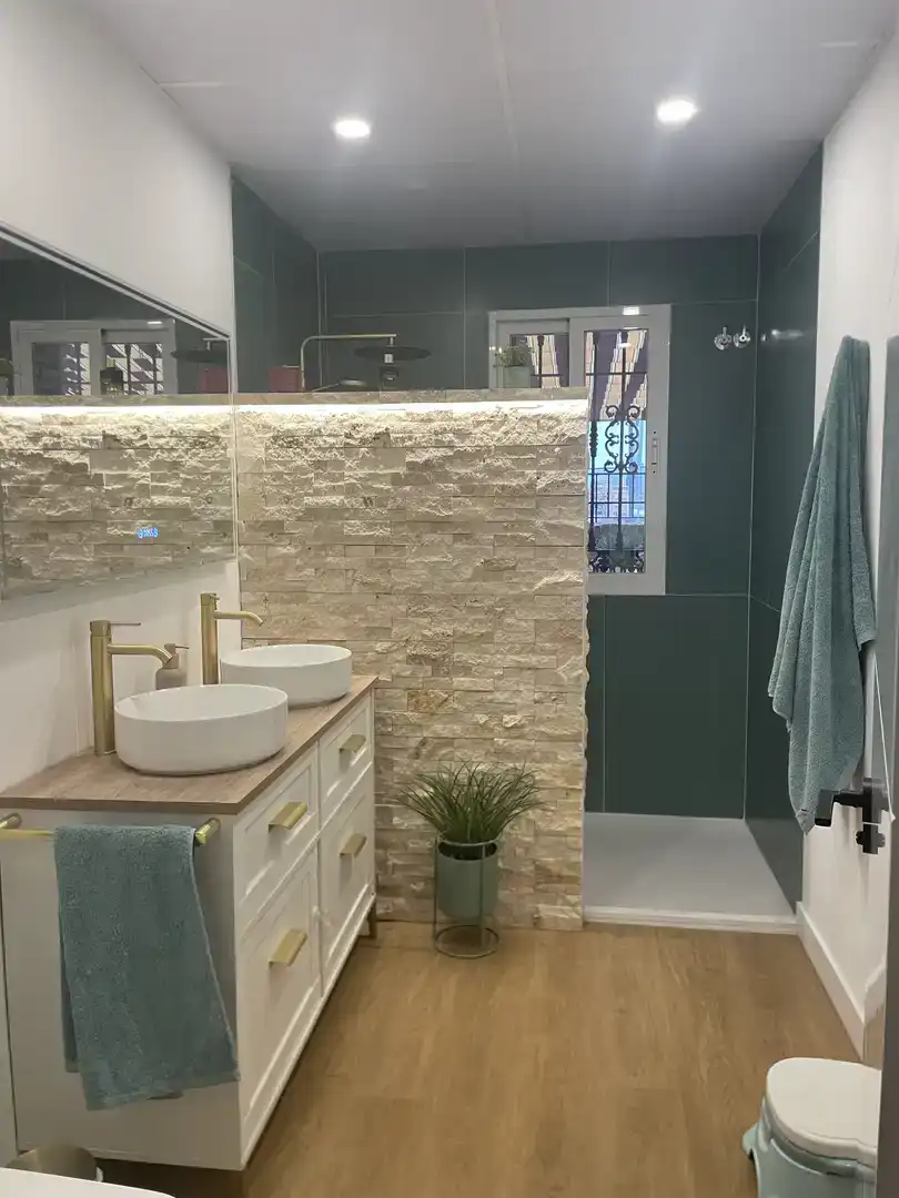 Baño de Casa o chalet en venta en Córdoba con Aire acondicionado, Jardín privado y Parquet