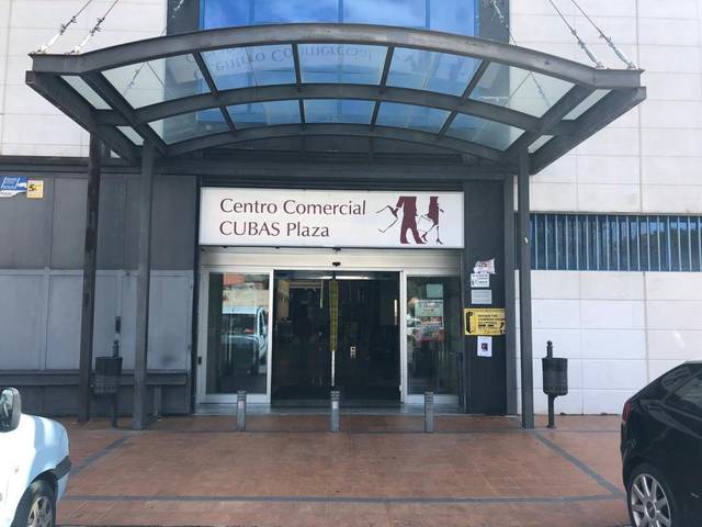 Local comercial en Venta en C/ acacias en Cubas de la Sagra