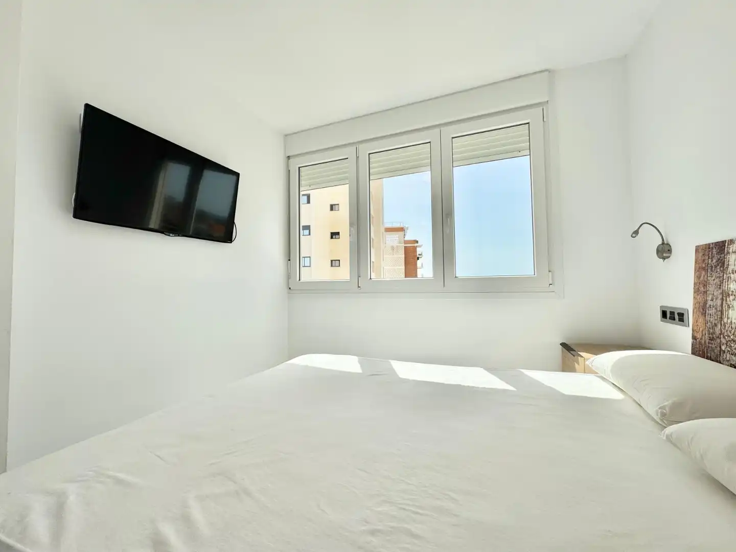 Dormitori de Apartament de lloguer en Torrevieja amb Piscina, Moblat i Rentadora