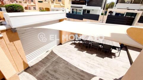 Foto 4 de Casa adosada en venda a Calle Calle Bidasoa, Los Almendros, Alicante