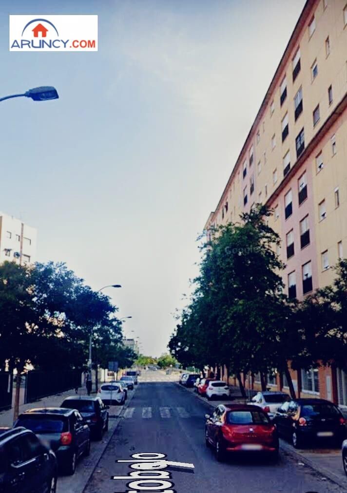 Vista exterior de Pis en venda en  Sevilla Capital amb Aire condicionat i Calefacció