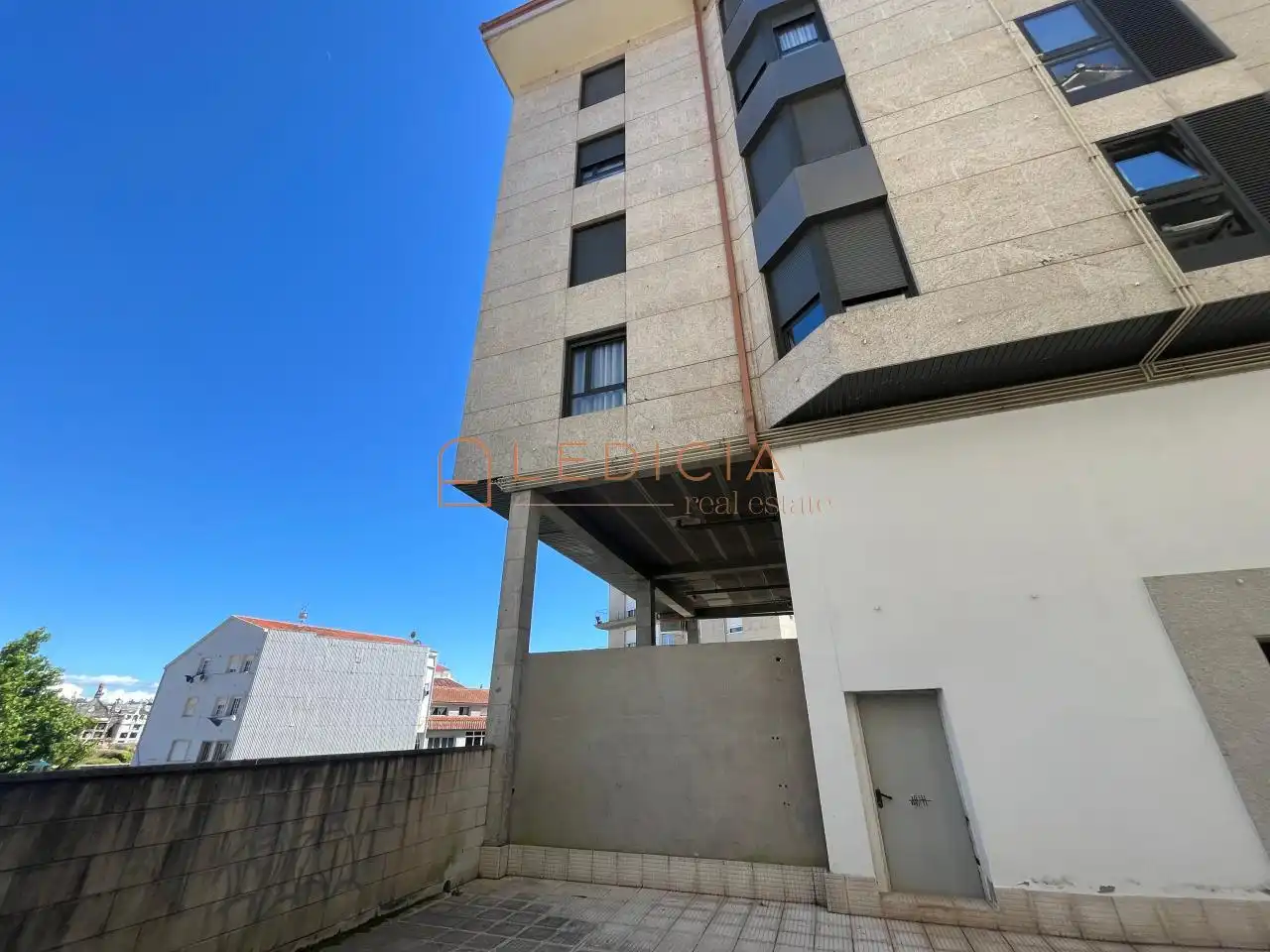 Vista exterior de Piso en venta en Cangas  con Calefacción y Amueblado