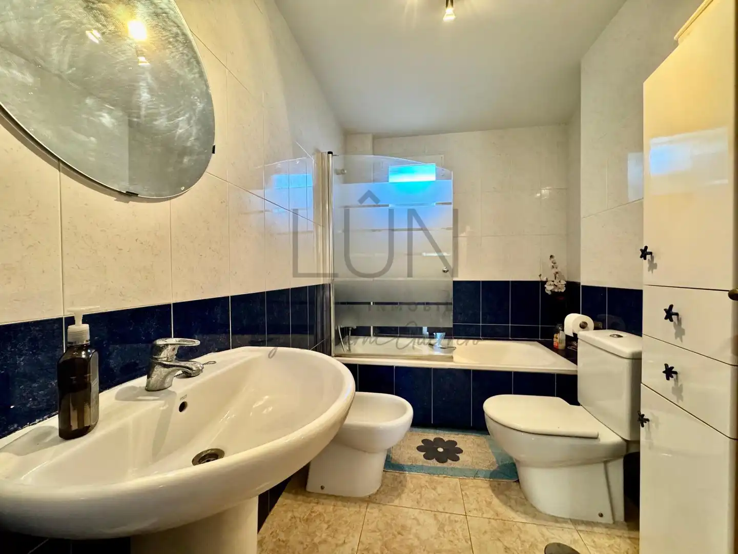 Baño de Casa adosada en venta en Molina de Segura con Calefacción, Terraza y Trastero