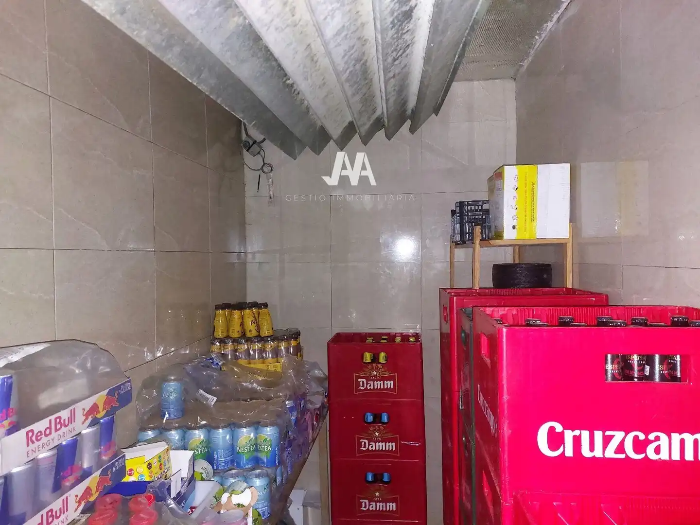 Local comercial en venda a Llevant, imagen 16