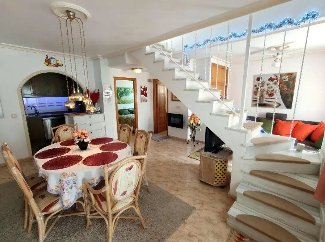 Maison mitoyenne avec piscine à vendre à N/A, imagen 2