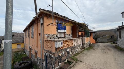 Foto 4 de Casa o xalet en venda a Rio, Corullón, León
