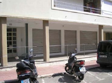 Local comercial en venda a C/ Bartrina