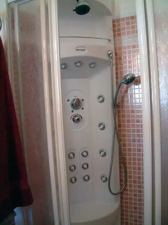 Baño de Finca rústica en venta en Lucena con Jardín privado, Terraza y Piscina