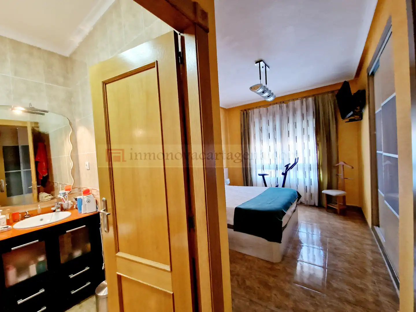 Habitación de Casa adosada en venta en Cartagena con Aire acondicionado, Calefacción y Terraza
