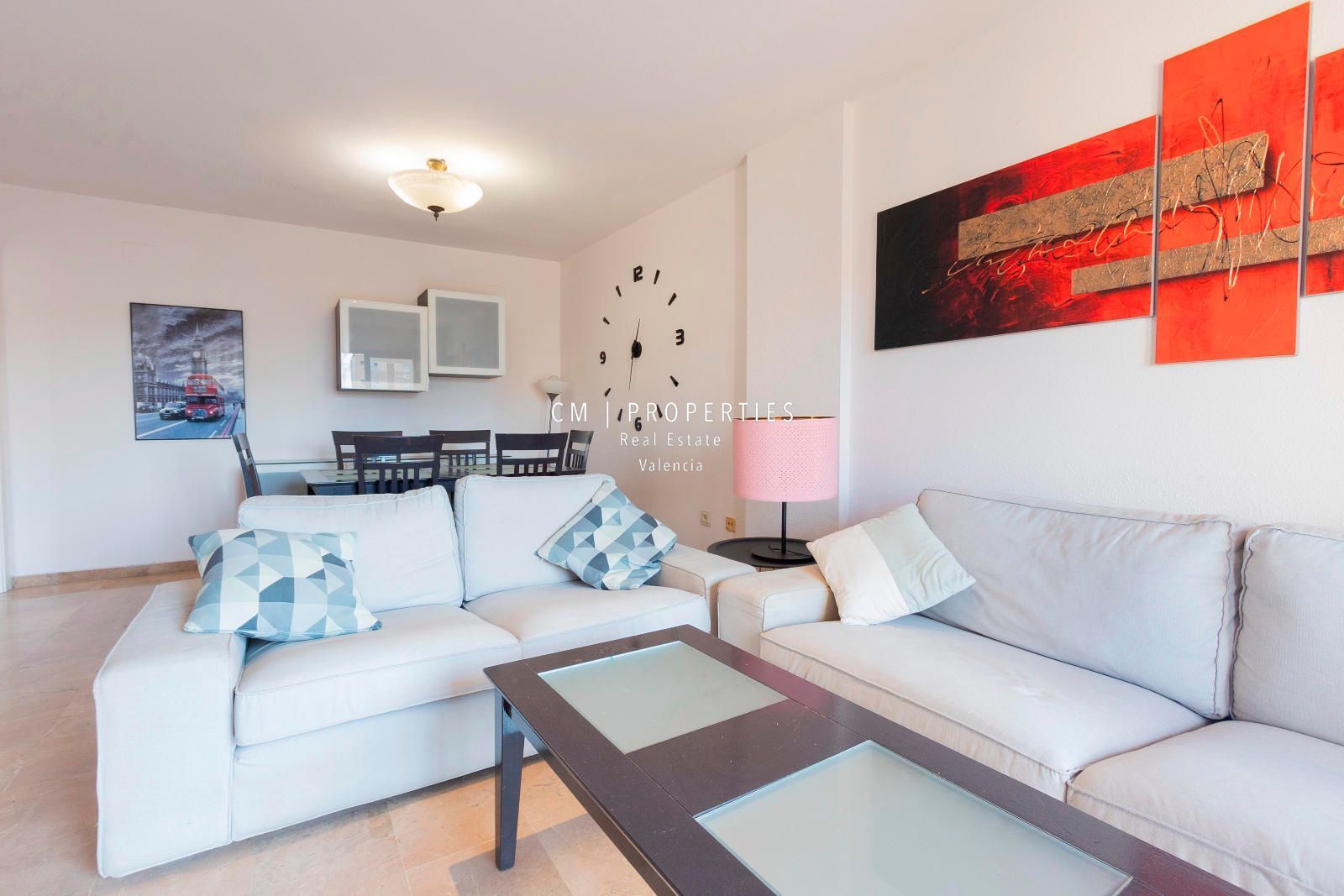 Sala de estar de Piso de alquiler en  Valencia Capital con Aire acondicionado, Calefacción y Terraza