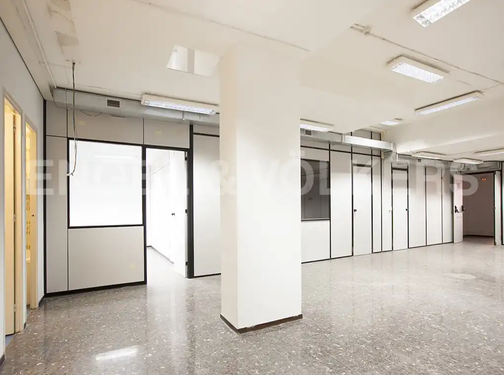 Oficina en venda en Barcelona amb Terrassa