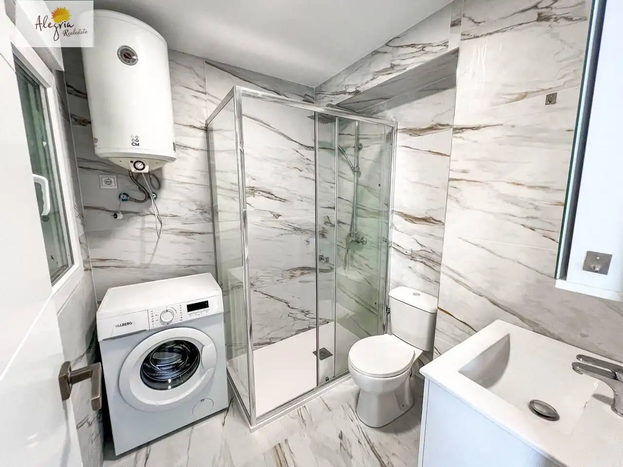 Penthouse with terrace to rent in Calle PERE EL GRAN -P, imagen 9