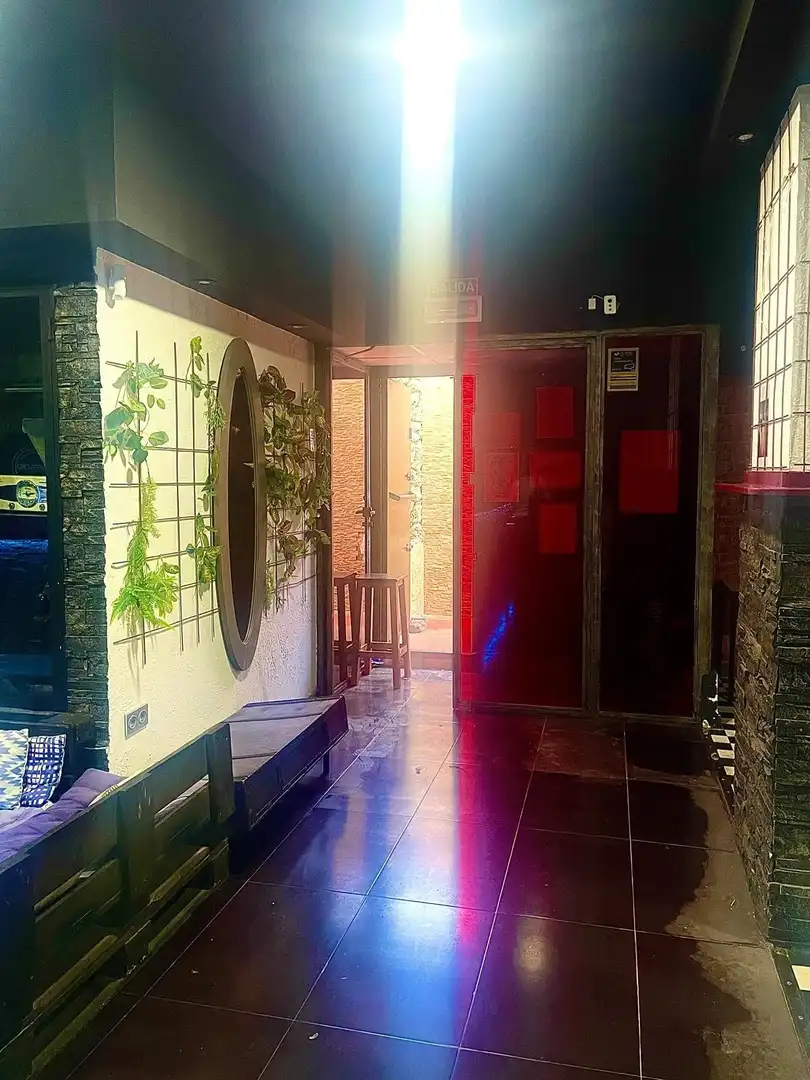 Local en venta en Almerimar