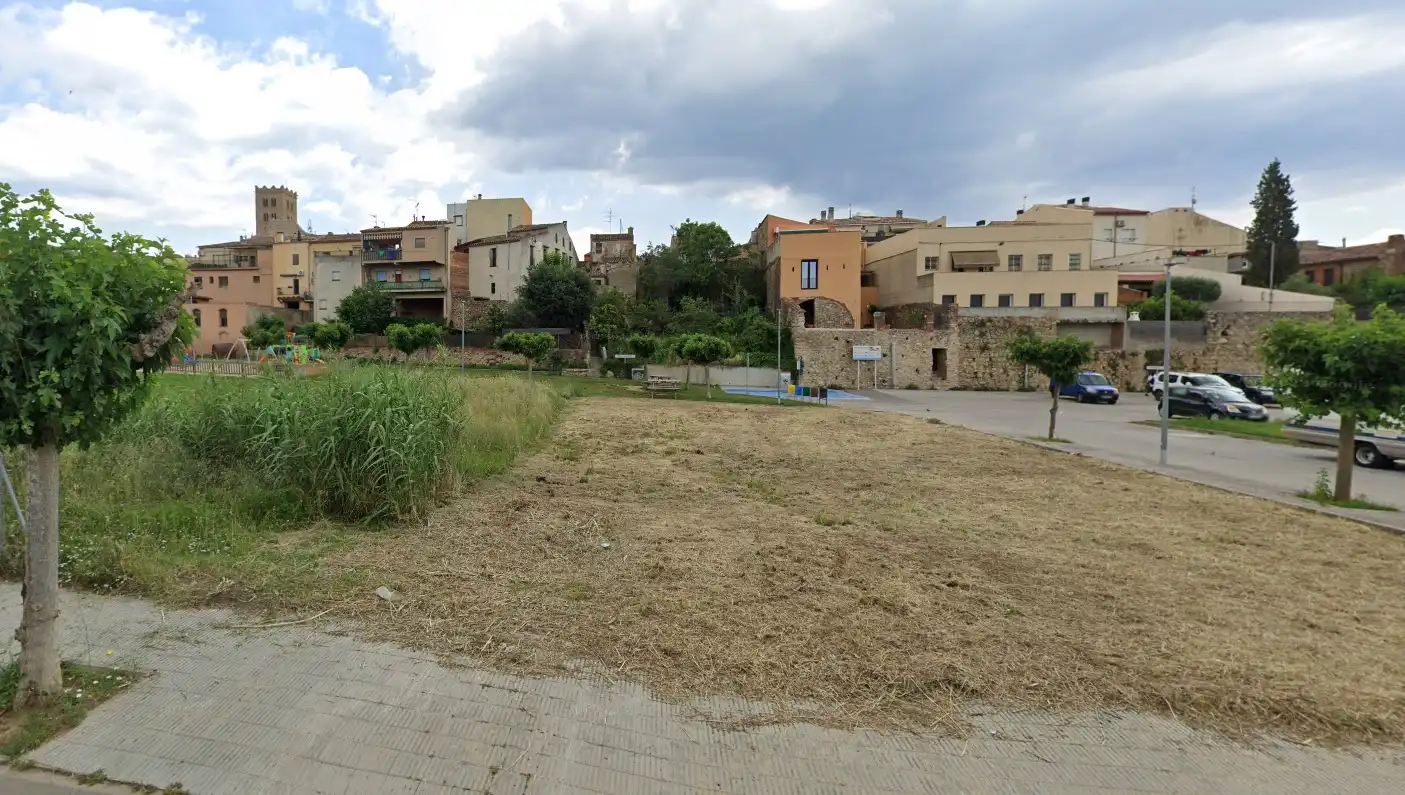 Terreno residencial en venta en Breda, imagen 3