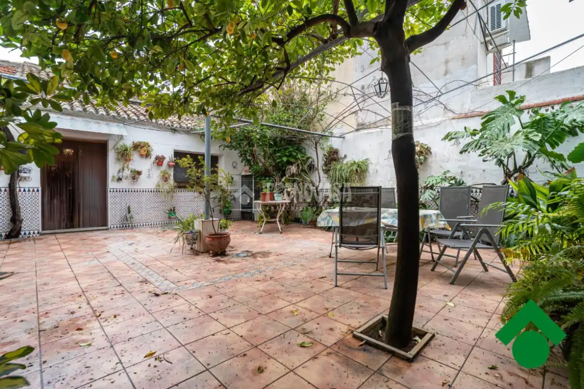 Casa adosada en venta en Atarfe