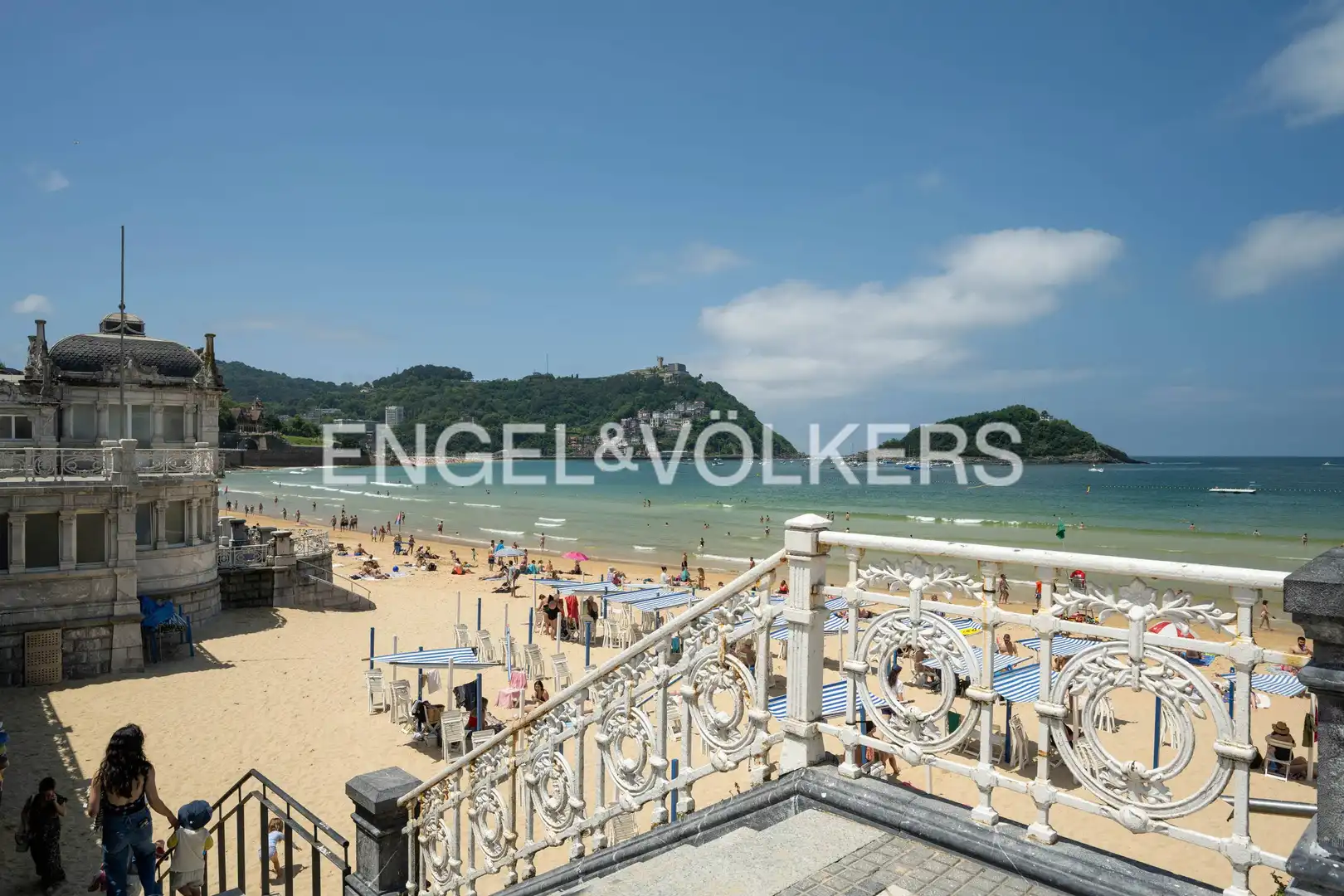 Piso en venta en Donostia - San Sebastián  con Calefacción, Parquet y Terraza