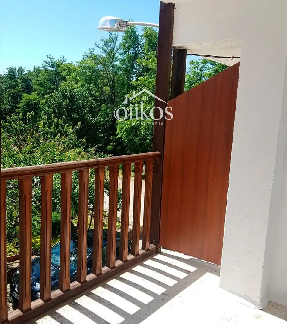 Casa amb terrassa en venda a Sequeros