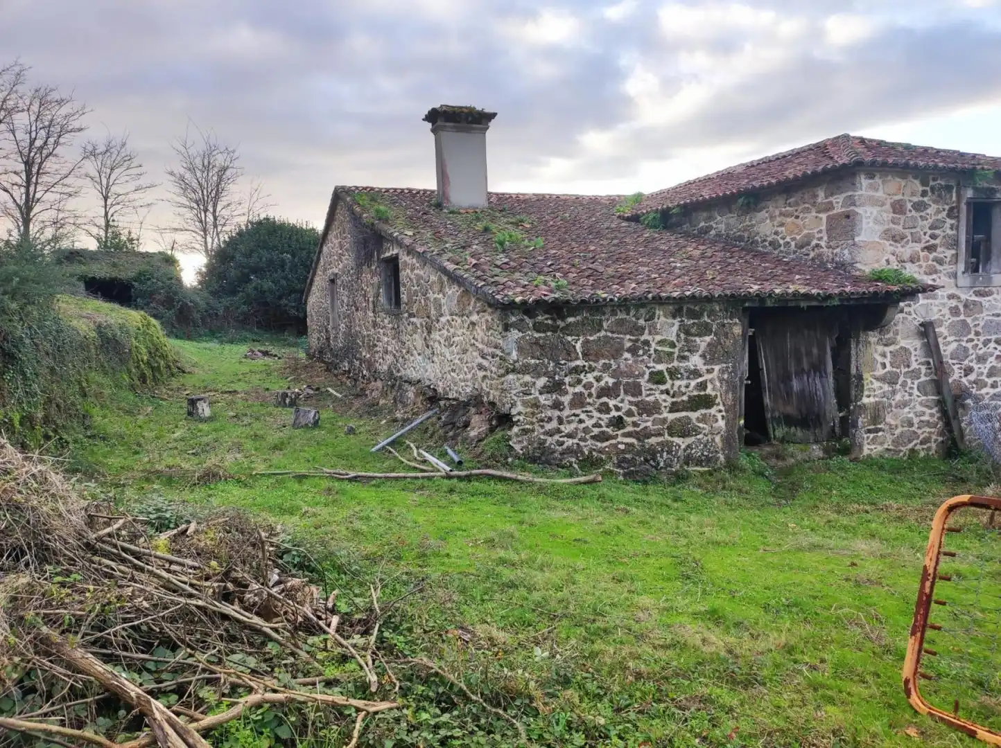 Country homes for sale in A Estrada 