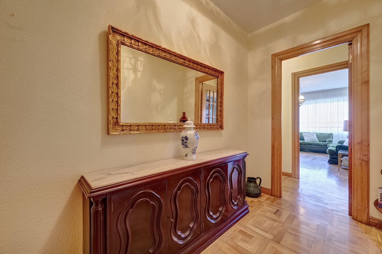 Pis en venda en  Pamplona / Iruña amb Calefacció, Parquet i Balcó