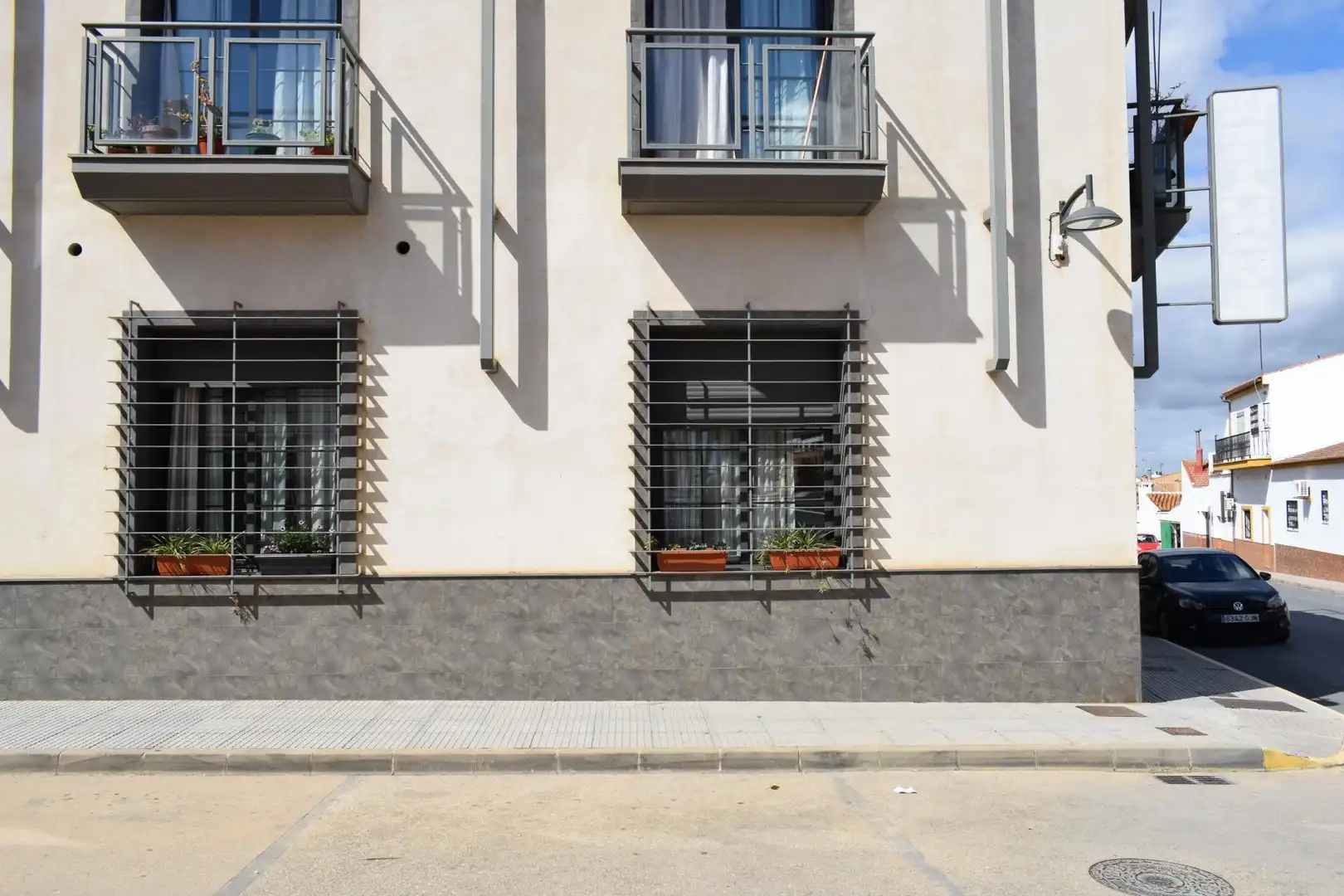 Vista exterior de Edificio en venta en San Bartolomé de la Torre