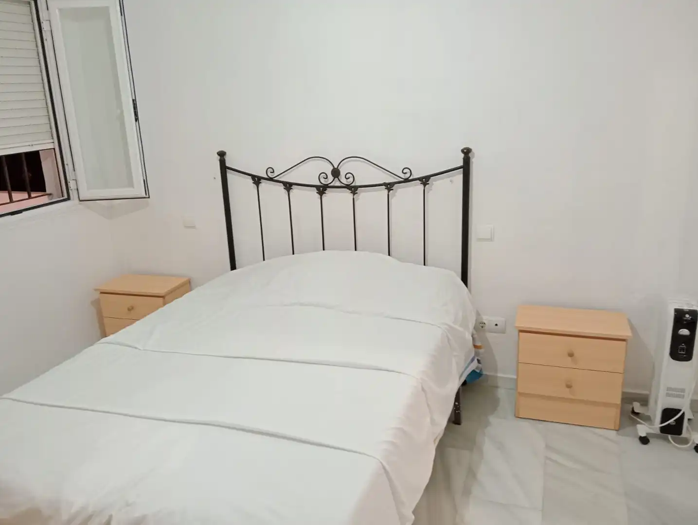 Bedroom of Duplexes for sale in Estepona  with Terrace, Swimming Pool and Internet