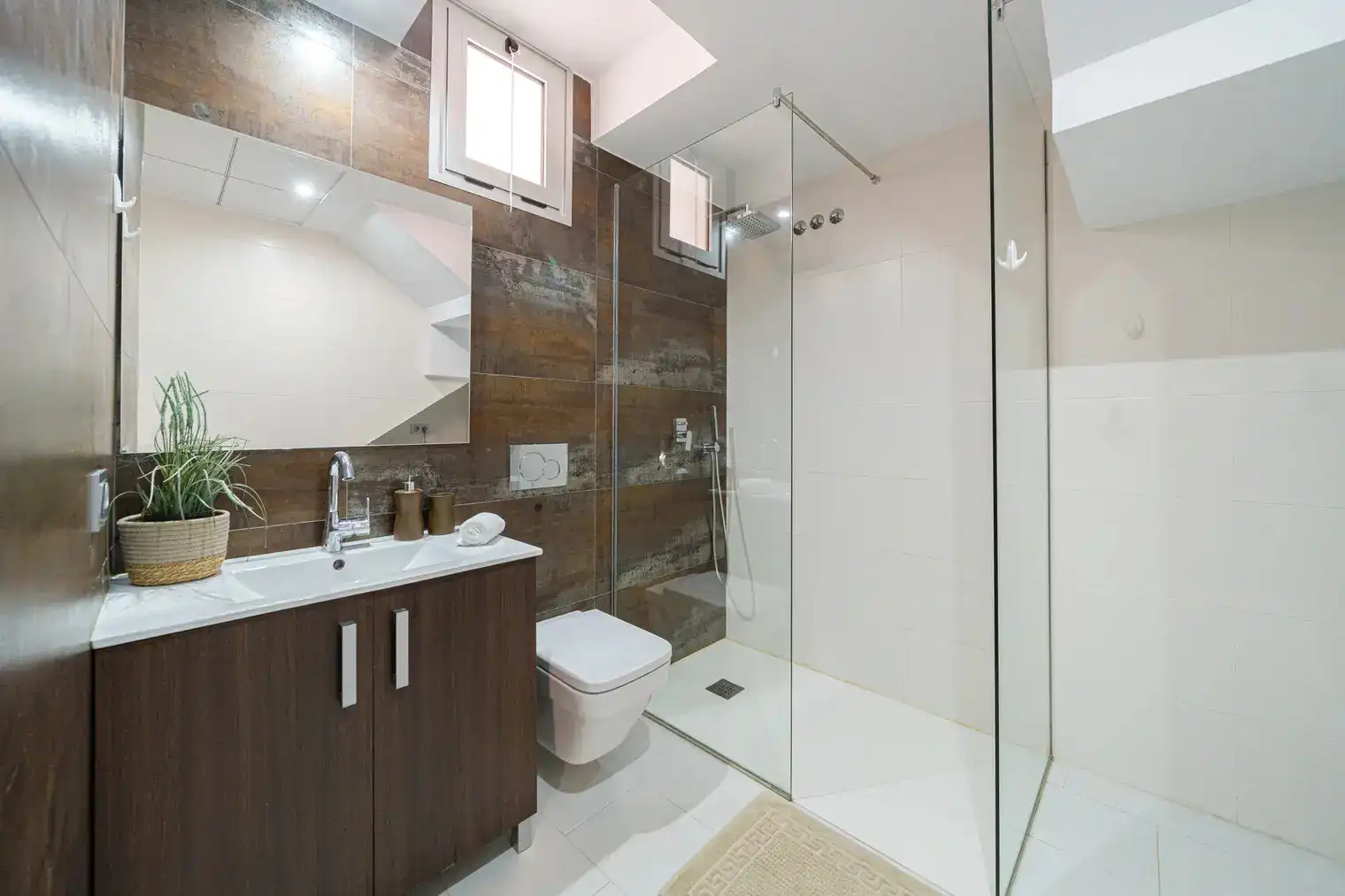 Baño de Casa o chalet en venta en Finestrat con Aire acondicionado, Calefacción y Jardín privado