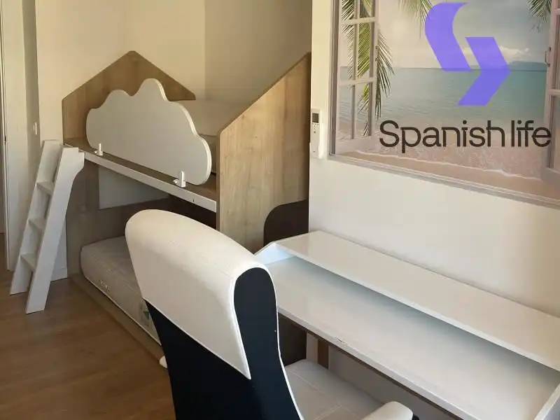 Bedroom of Apartments for sale in Valencia  with Air Conditioner, Heating and Furnished