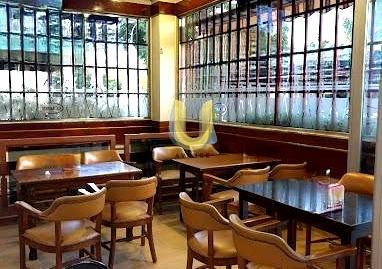 Photo 4 of Premises for sale in Apóstol Santiago,  Madrid Capital