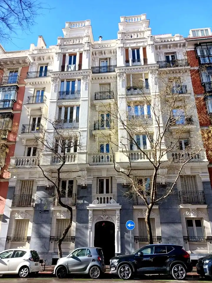 Außenansicht von Dachboden zur Miete in Madrid mit Klimaanlage, Heizung und Terrasse