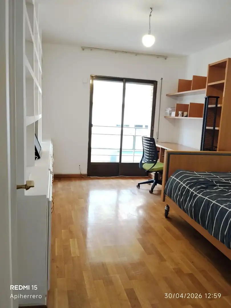 Habitación de Piso de alquiler en Alicante / Alacant con Amueblado y Balcón