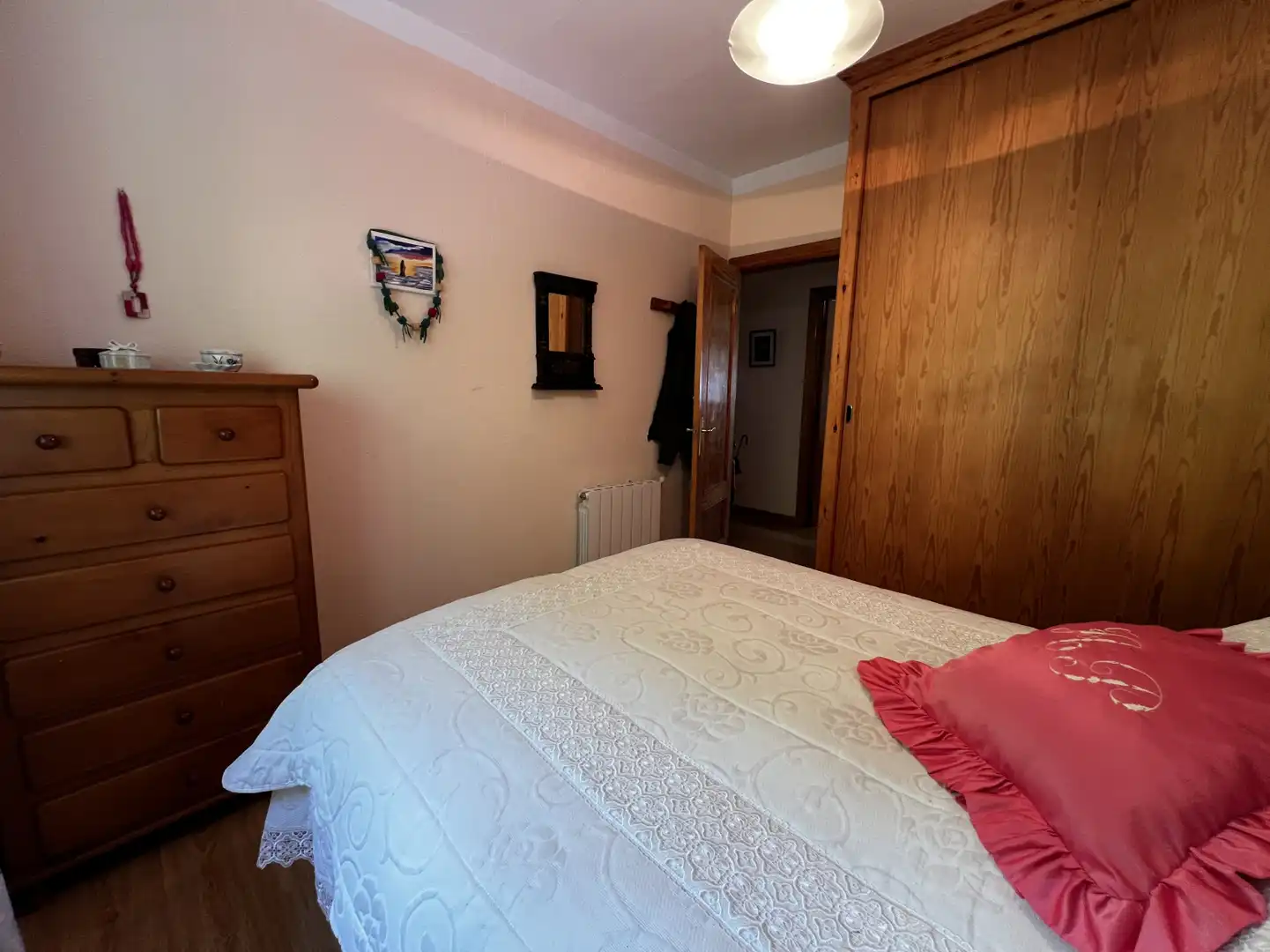 Habitación de Casa o chalet en venta en Polanco con Calefacción, Jardín privado y Parquet