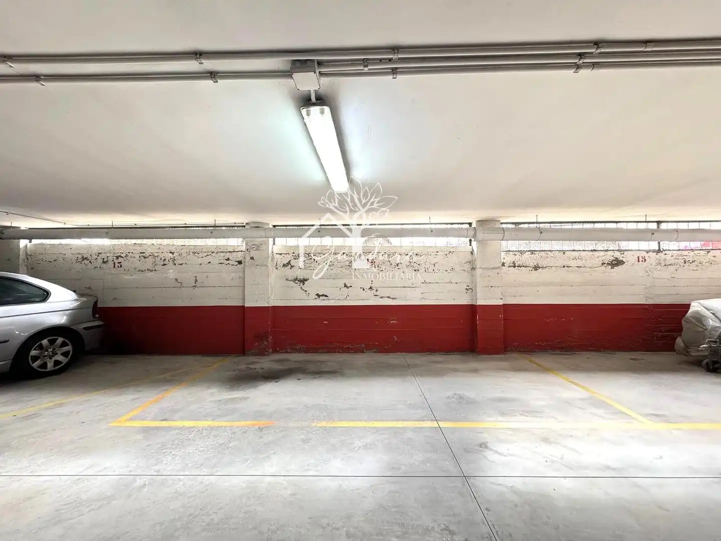 Parkplatz von Garage zum Verkauf in Narón
