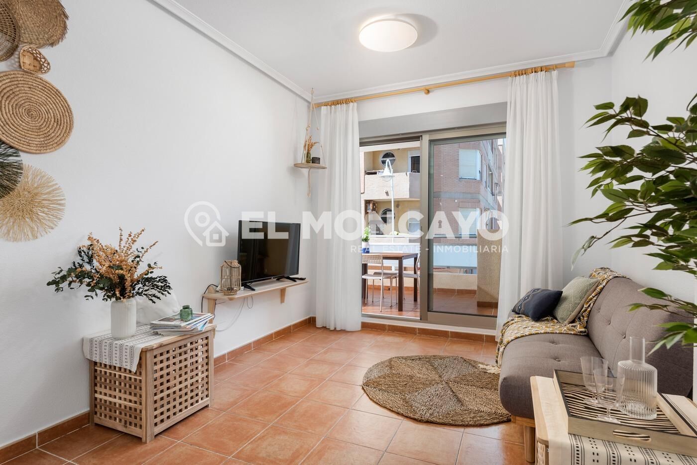 Living room of Apartment for sale in Guardamar del Segura  with Air Conditioner, Heating and Terrace