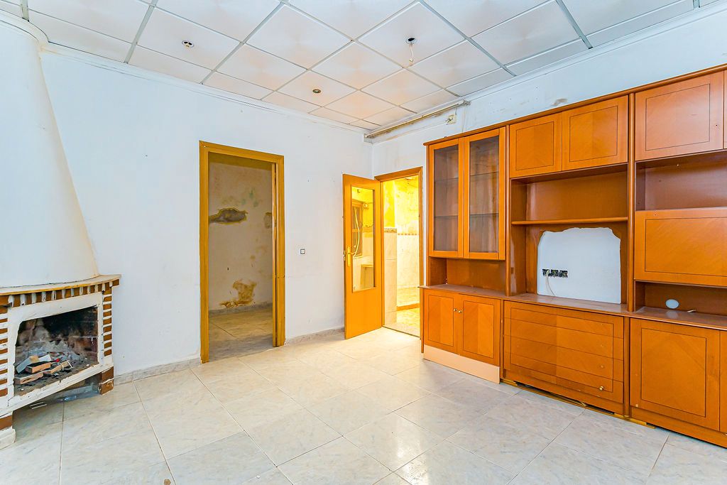 House or chalet for sale in Benferri