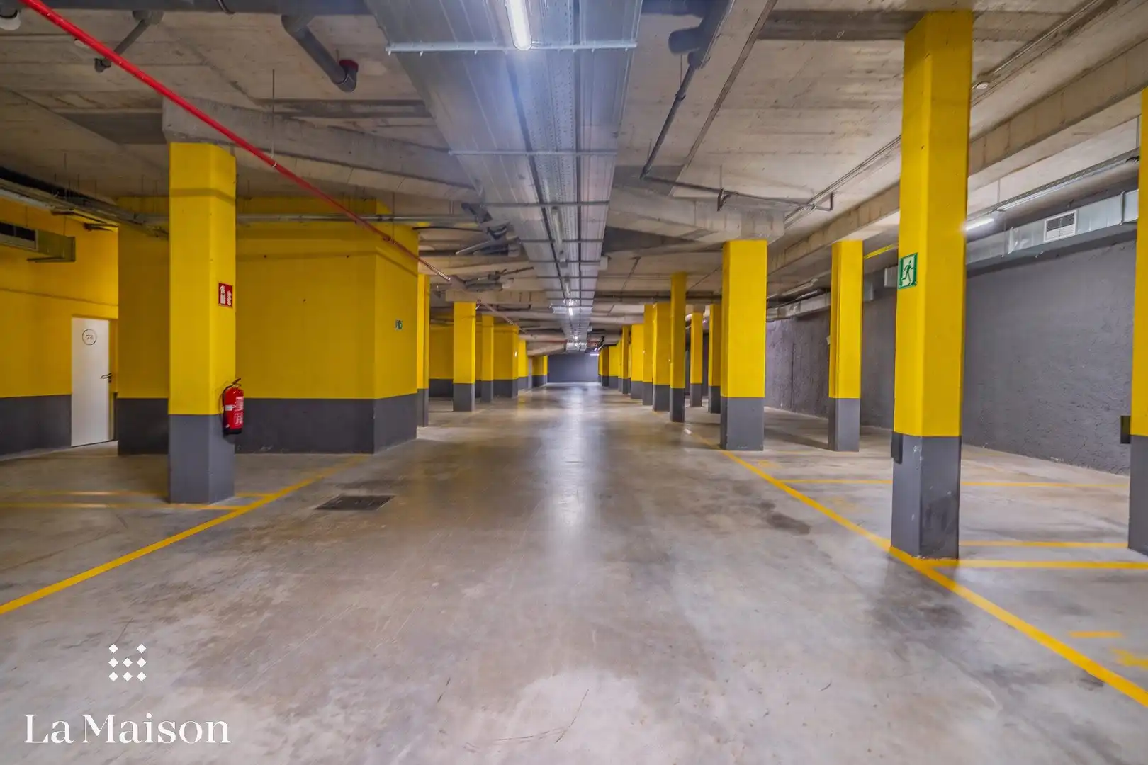 Parkplatz von Wohnung zum Verkauf in Sant Andreu de Llavaneres mit Heizung, Abstellraum und Balkon