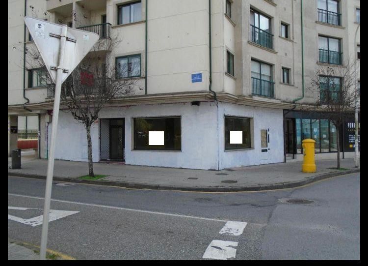 Vista exterior de Local en venta en Pontevedra Capital 