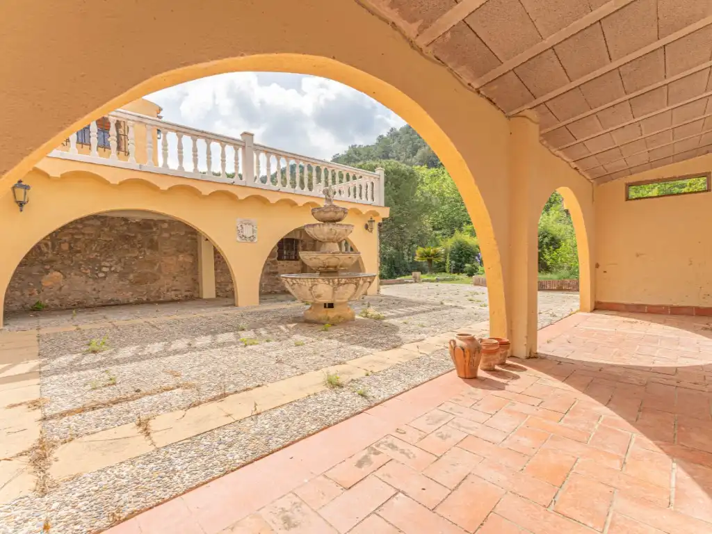 Terrassa de Casa o xalet en venda en Cabanelles