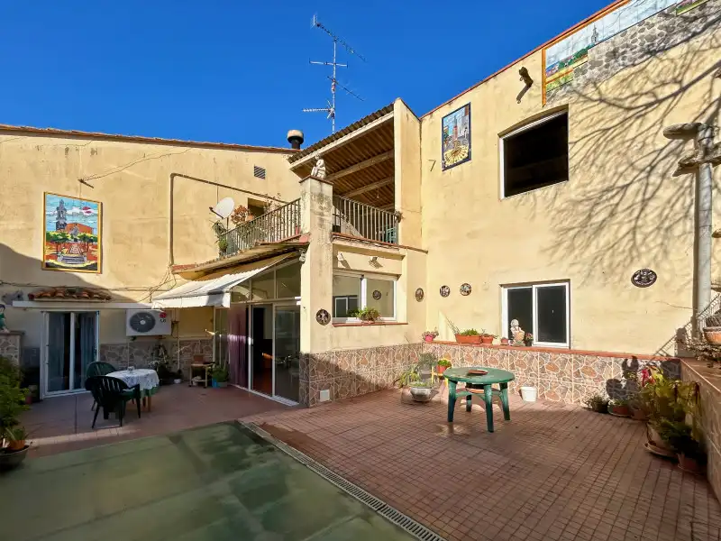Exterior view of Houses for sale in Borrassà  with Air Conditioner, Heating and Terrace