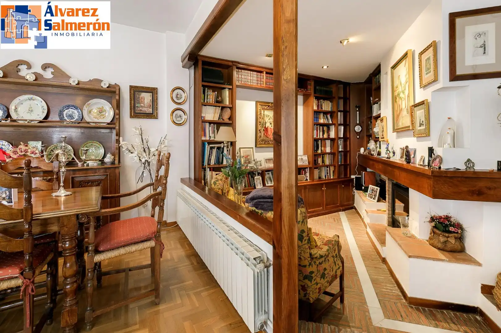 Sala d'estar de Casa o xalet en venda en Granada