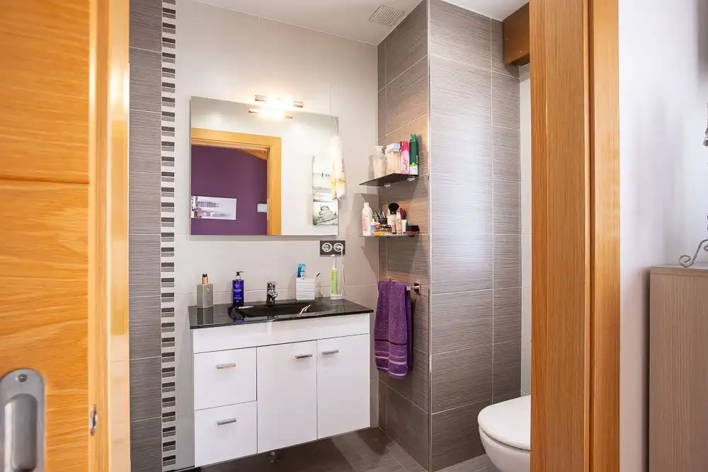 Baño de Casa adosada en venta en Irurtzun con Aire acondicionado, Calefacción y Trastero