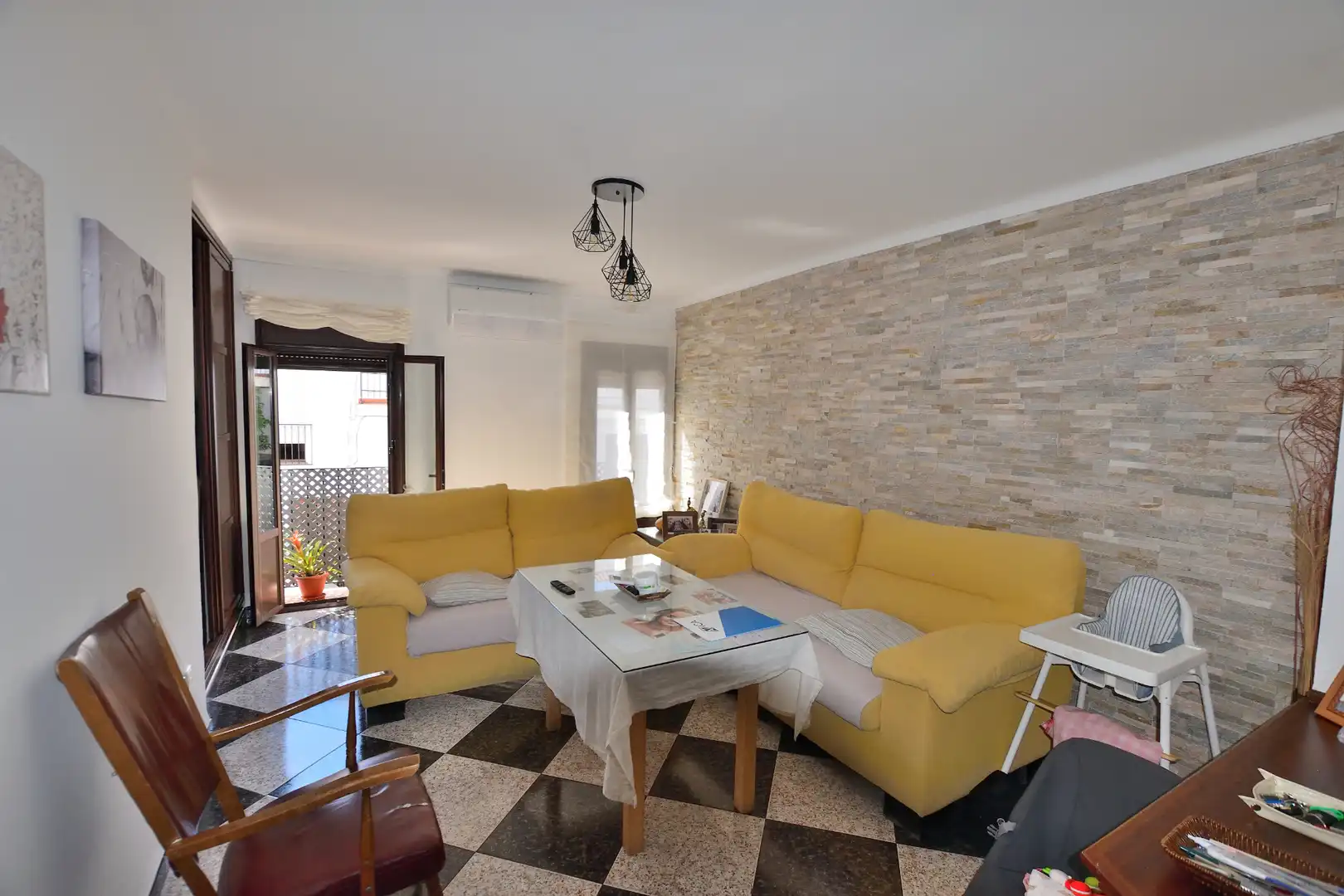 Sala de estar de Dúplex en venta en El Gastor con Terraza, Trastero y Horno