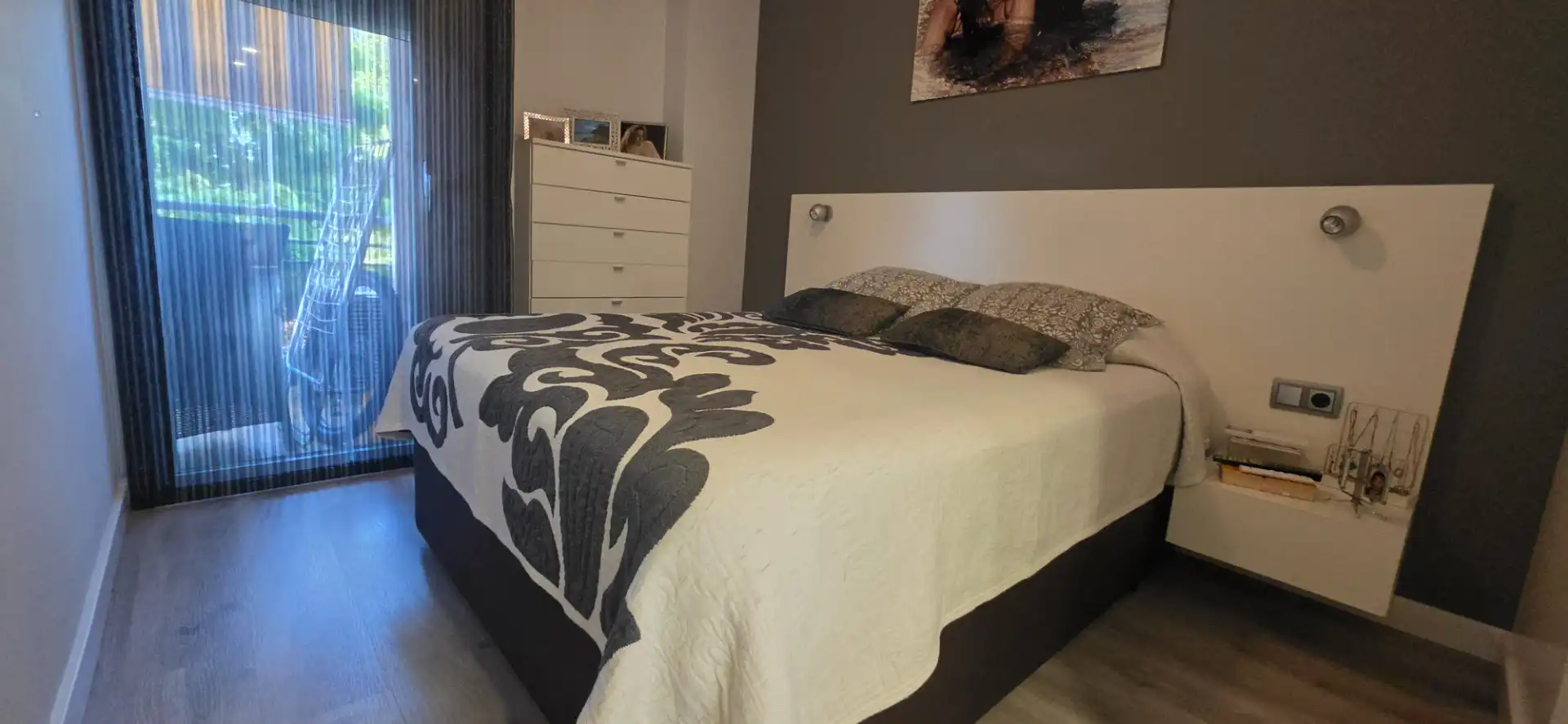 Schlafzimmer von Wohnung zum Verkauf in Sant Adrià de Besòs mit Klimaanlage, Heizung und Parkett