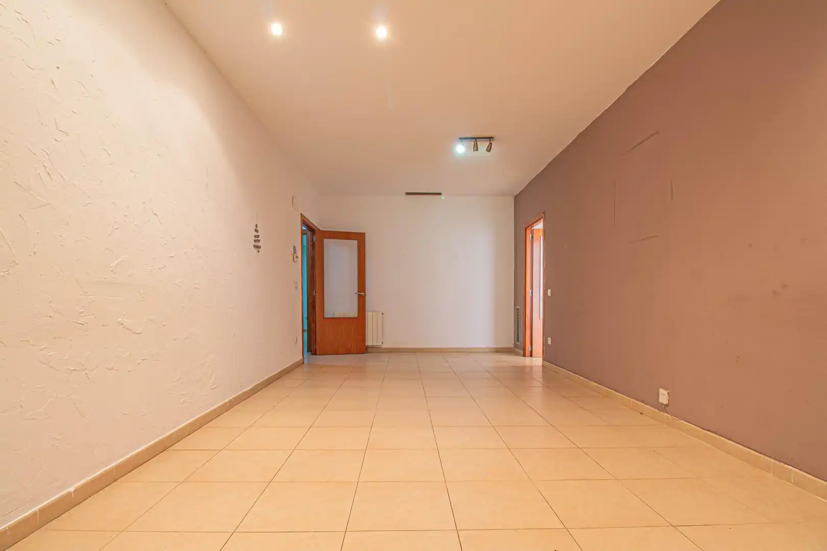 Erdgeschoss zum Verkauf in Figueres mit Heizung
