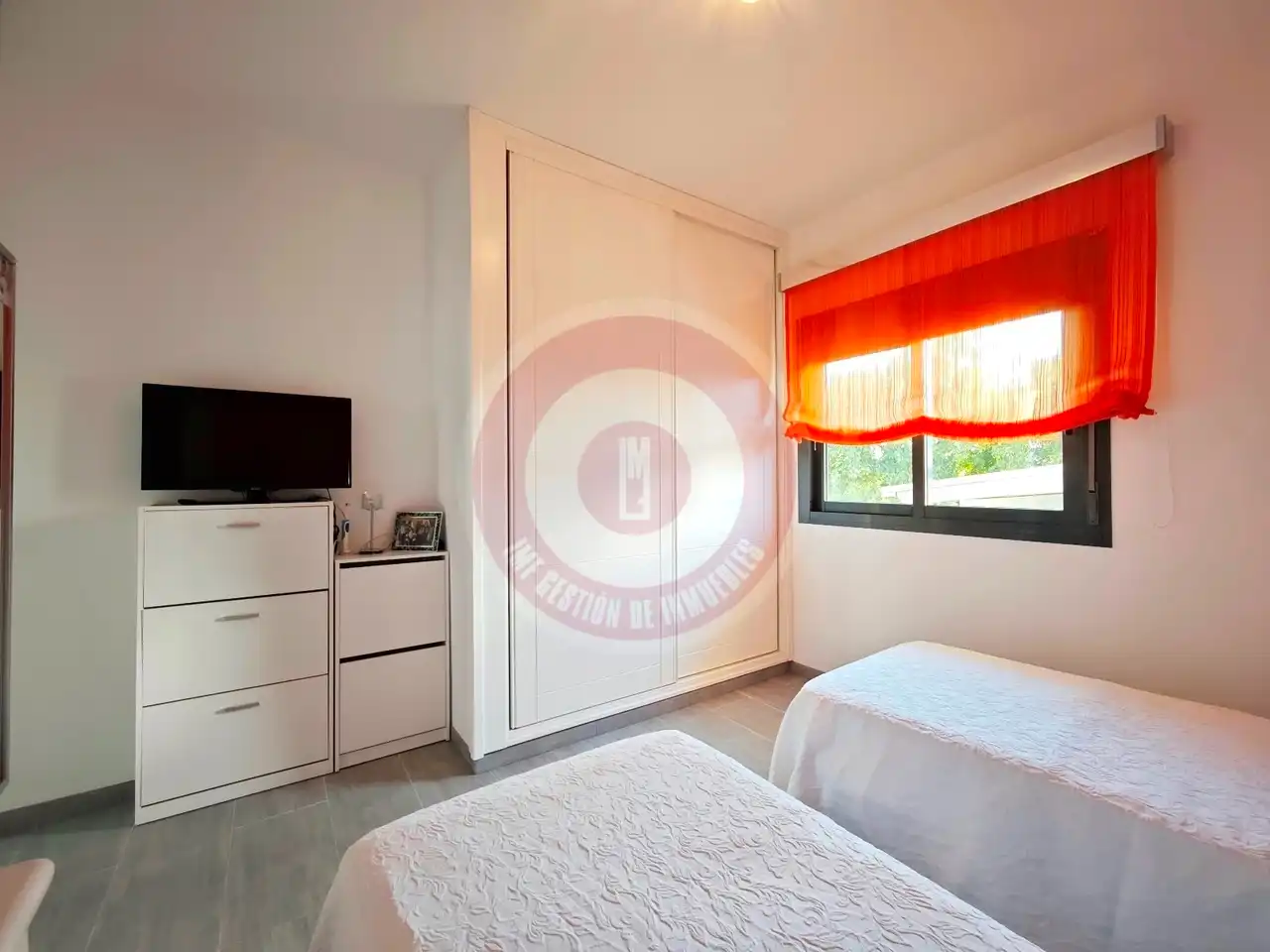 Dormitori de Casa o xalet en venda en Vélez-Málaga amb Aire condicionat, Jardí privat i Terrassa