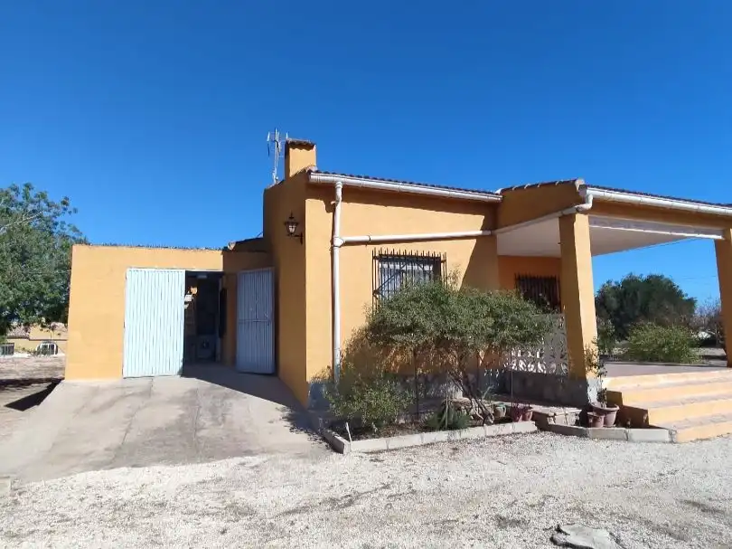 Villa con giardino in vendita a CV-853 10, imagen 3