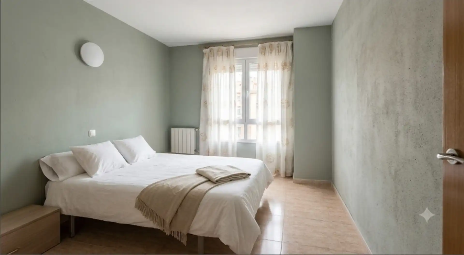 Bedroom of Flat for share in El Mirador - Grillero
