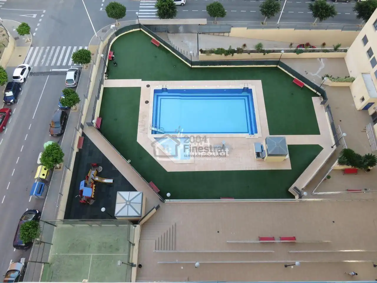 Piscina de Dúplex en venta en Villajoyosa / La Vila Joiosa con Aire acondicionado y Amueblado
