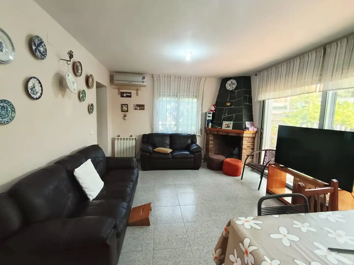 Sala de estar de Casa o chalet de alquiler en Piera con Aire acondicionado, Calefacción y Jardín privado