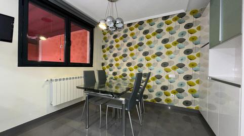 Foto 2 de Casa adosada en venta en  Cabo Peñas, Compostilla - Columbrianos, Ponferrada