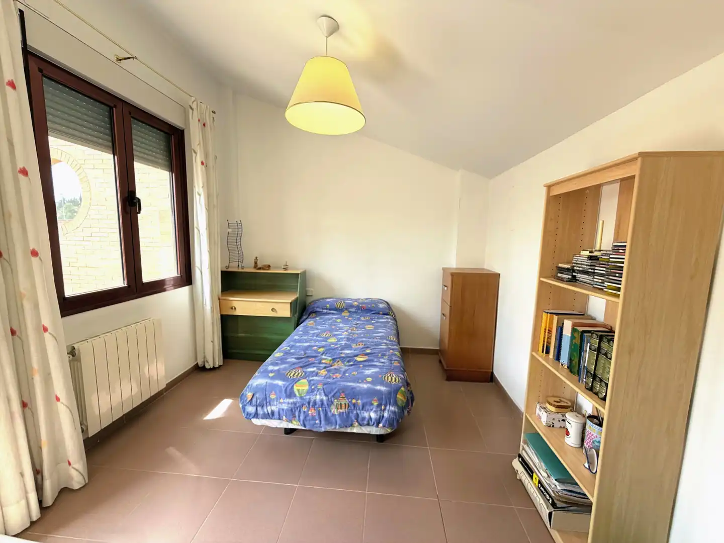 Dormitori de Casa o xalet en venda en Badajoz amb Aire condicionat, Calefacció i Jardí privat